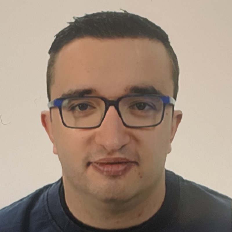 ADRIAN MOLPECERES GIL